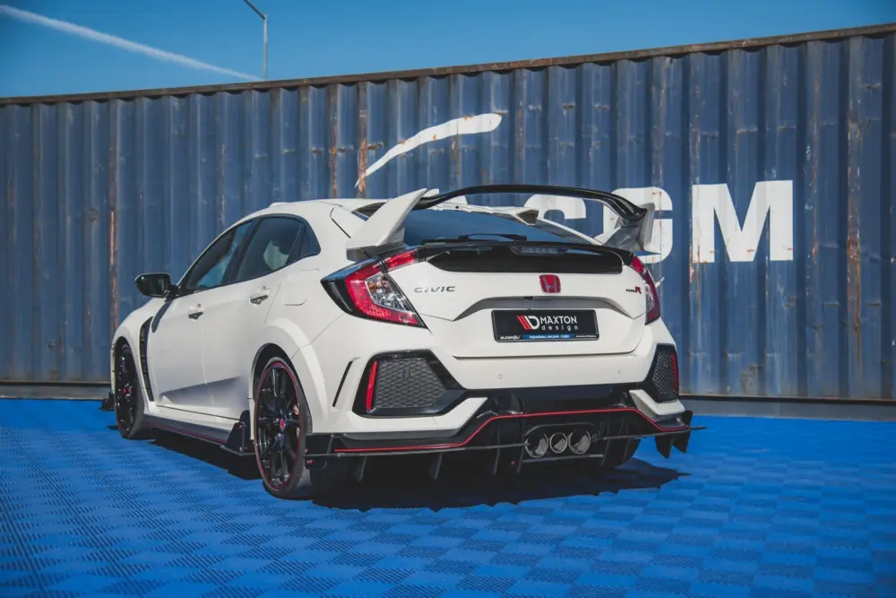 Nová Kolekce Maxton Design "Racing durability" vložka zadního nárazníku pro Honda Civic Mk10 Type-S/R, plast ABS bez povrchové úpravy, s černou a červenou linkou